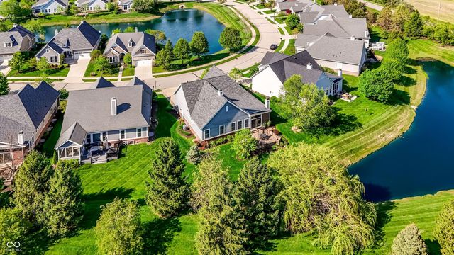 15633 Bethpage Trail, Carmel, IN 46033