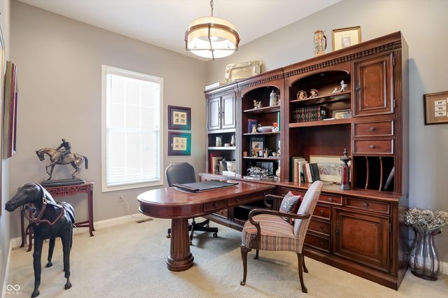 15633 Bethpage Trail, Carmel, IN 46033