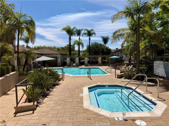55 Via Pausa, Rancho Santa Margarita, CA 92688