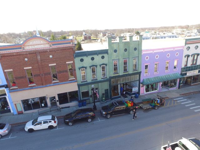120 S Main Street, Harrodsburg, KY 40330