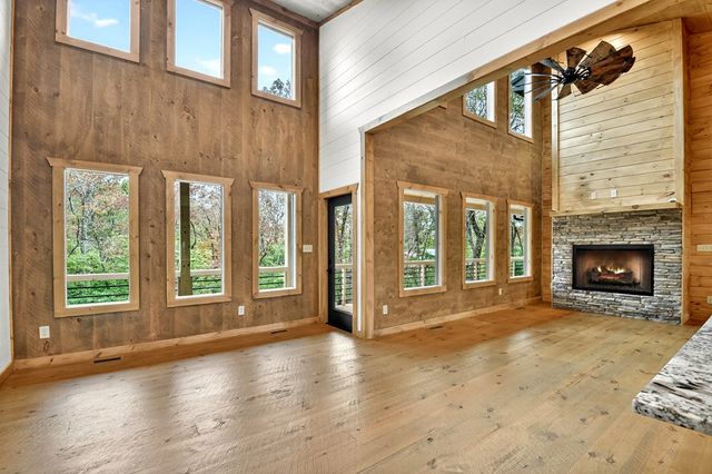 288 Windy Valley Trail, Blue Ridge, GA 30513