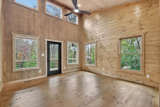 288 Windy Valley Trail, Blue Ridge, GA 30513