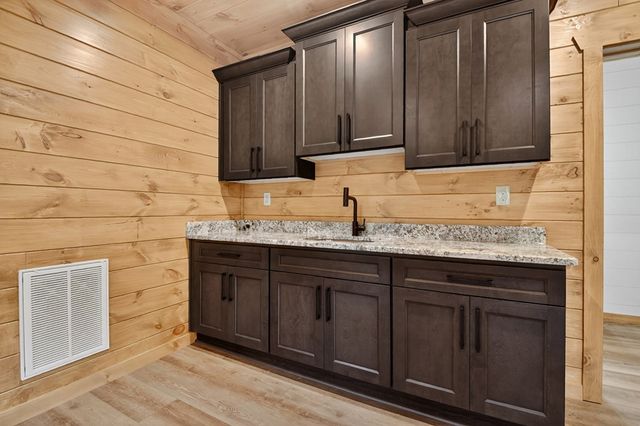 288 Windy Valley Trail, Blue Ridge, GA 30513