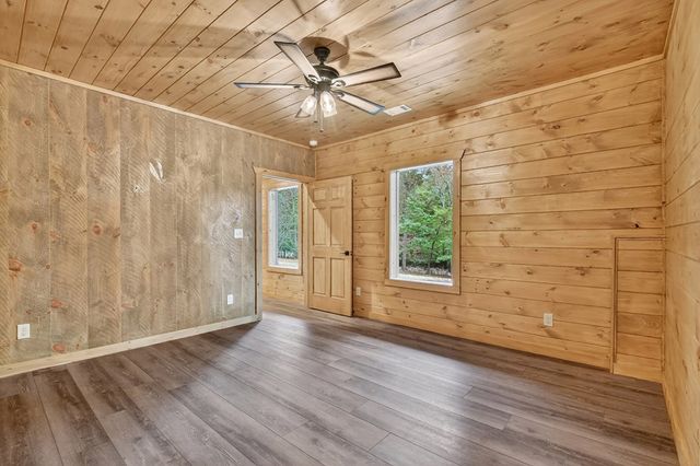 288 Windy Valley Trail, Blue Ridge, GA 30513