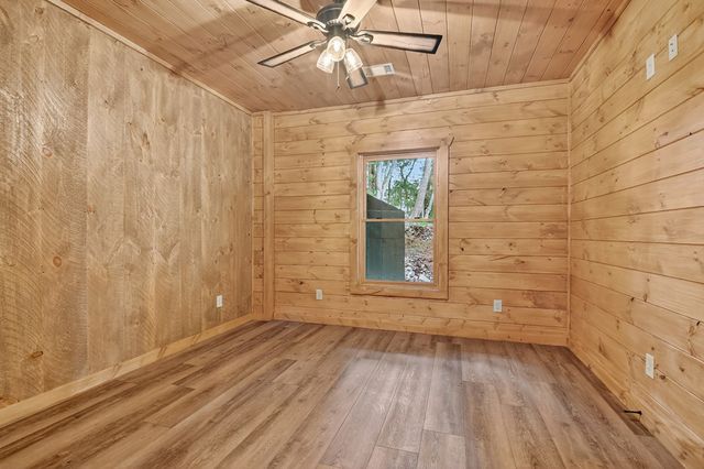 288 Windy Valley Trail, Blue Ridge, GA 30513