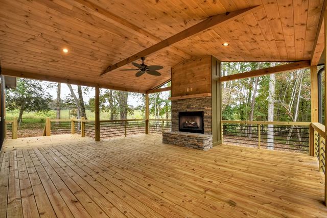 288 Windy Valley Trail, Blue Ridge, GA 30513