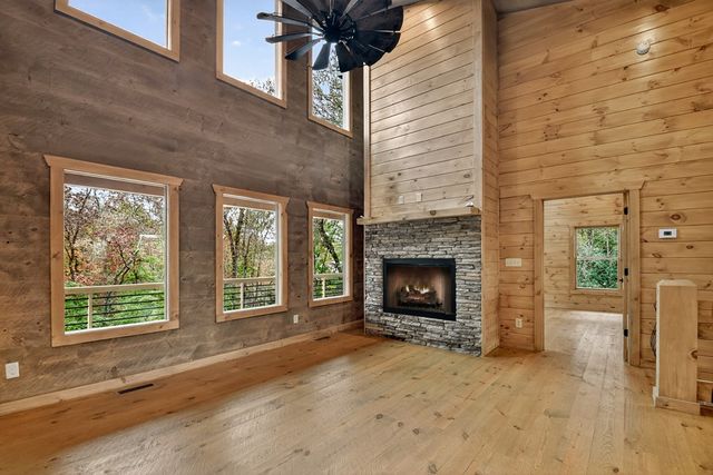 288 Windy Valley Trail, Blue Ridge, GA 30513