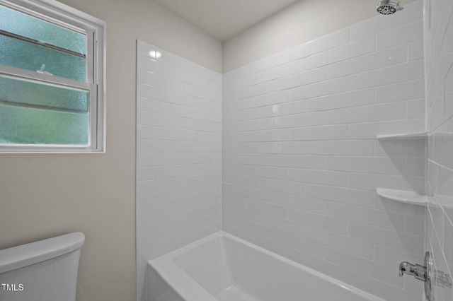 525 N Hoover Road, Durham, NC 27703