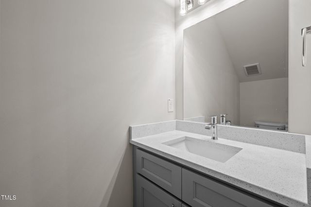 525 N Hoover Road, Durham, NC 27703