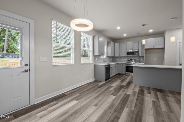 525 N Hoover Road, Durham, NC 27703