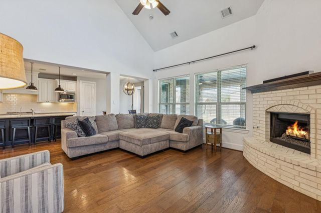 29918 Valley Terrace Drive, Fulshear, TX 77441