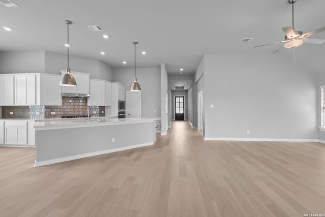 201 Desert Bloom, San Antonio, TX 78253