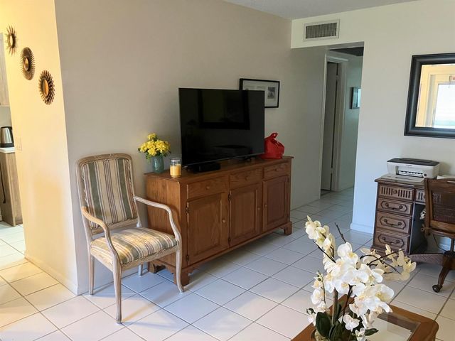 283 Durham H 283, Deerfield Beach, FL 33442