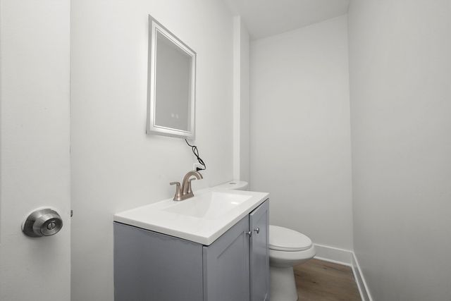 2011 Grey Avenue, Evanston, IL 60201