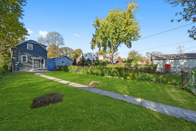 2011 Grey Avenue, Evanston, IL 60201