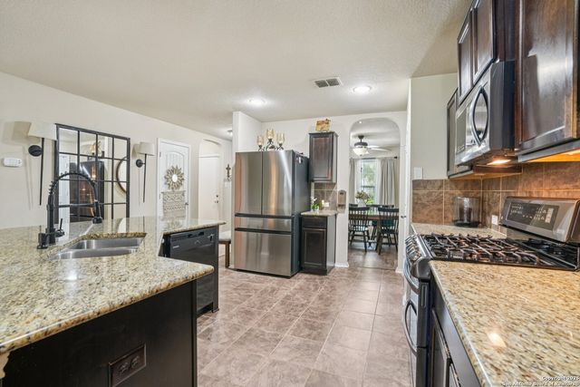 453 Eastern Phoebe, San Antonio, TX 78253