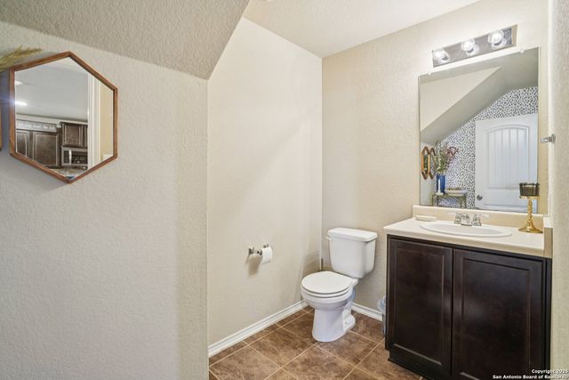 453 Eastern Phoebe, San Antonio, TX 78253