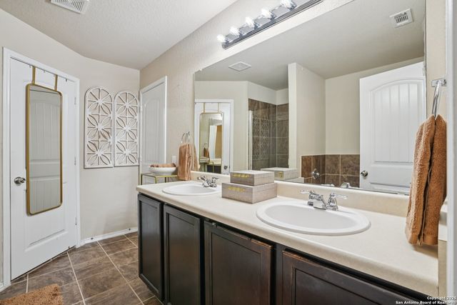 453 Eastern Phoebe, San Antonio, TX 78253