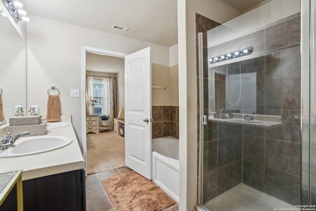 453 Eastern Phoebe, San Antonio, TX 78253