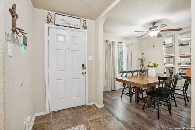 453 Eastern Phoebe, San Antonio, TX 78253