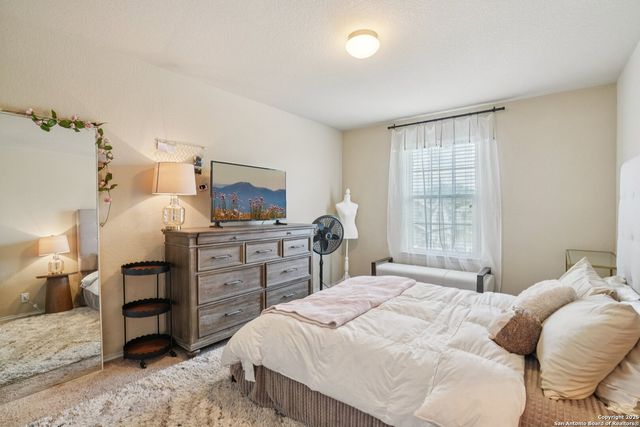 453 Eastern Phoebe, San Antonio, TX 78253