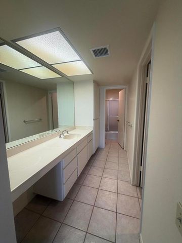 451 E ViA Carisma 72, Palm Springs, CA 92264
