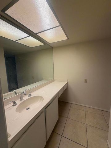451 E ViA Carisma 72, Palm Springs, CA 92264