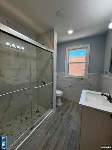 284 Dayton Street 278, Newark, NJ 07114