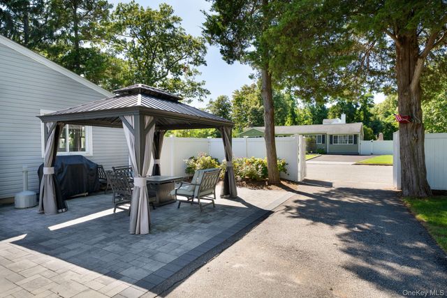 51 Norwood Avenue, Port Jefferson, NY 11776