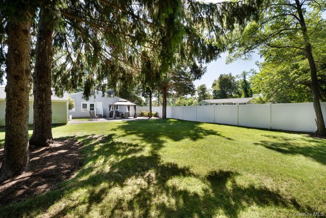 51 Norwood Avenue, Port Jefferson, NY 11776