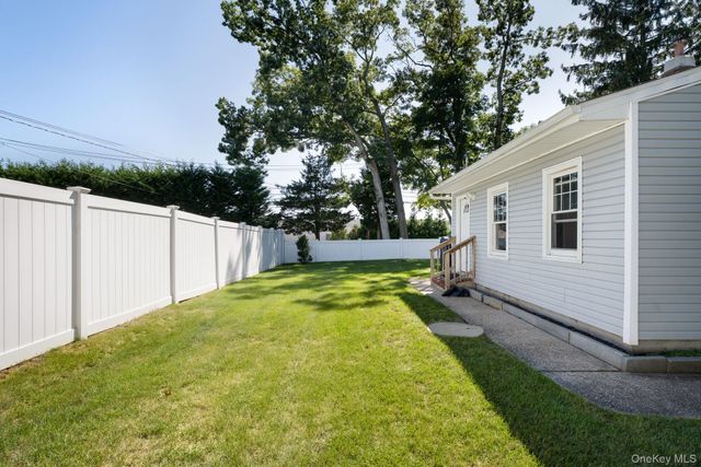 51 Norwood Avenue, Port Jefferson, NY 11776