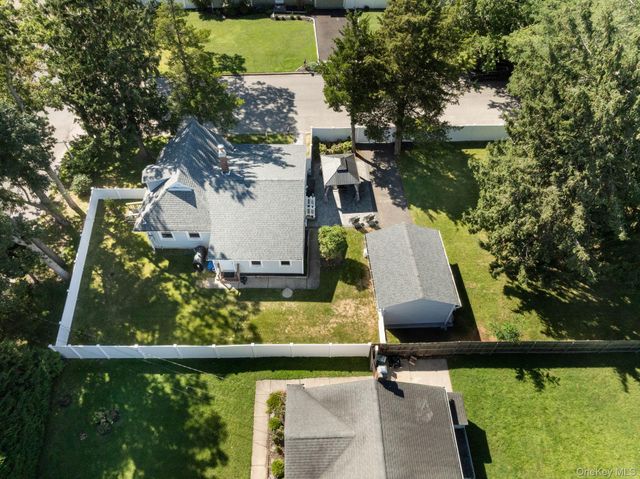 51 Norwood Avenue, Port Jefferson, NY 11776