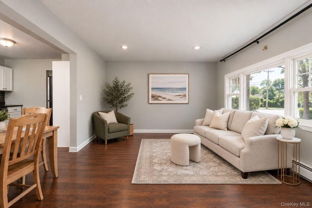 51 Norwood Avenue, Port Jefferson, NY 11776 — photo 5