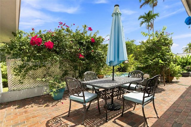 8445 SW 181st Ter, Palmetto Bay, FL 33157