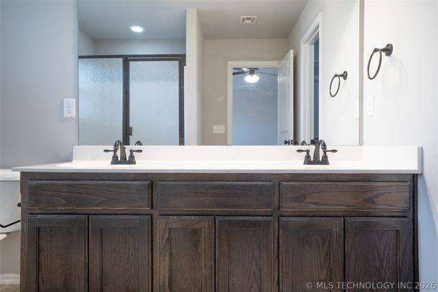 14613 E 112th Place N, Owasso, OK 74055