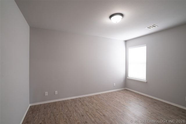 14613 E 112th Place N, Owasso, OK 74055