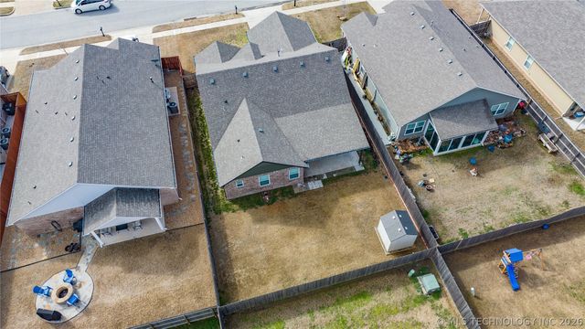 14613 E 112th Place N, Owasso, OK 74055