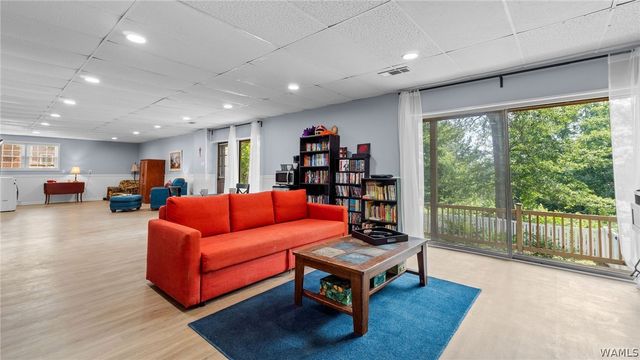 13647 Valerie Dawn, Northport, AL 35475