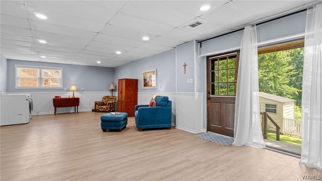 13647 Valerie Dawn, Northport, AL 35475