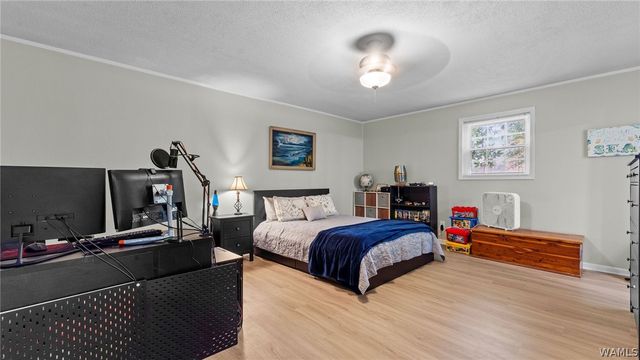13647 Valerie Dawn, Northport, AL 35475