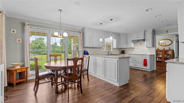 13647 Valerie Dawn, Northport, AL 35475