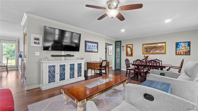 13647 Valerie Dawn, Northport, AL 35475