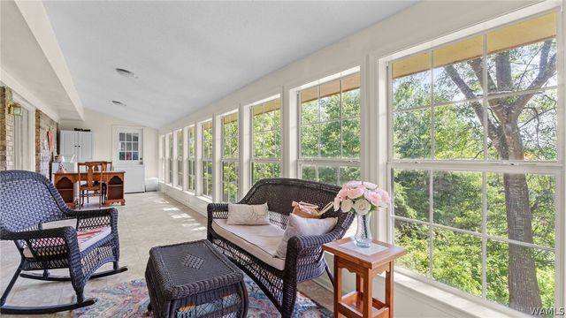 13647 Valerie Dawn, Northport, AL 35475