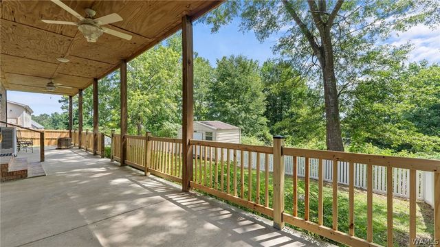 13647 Valerie Dawn, Northport, AL 35475