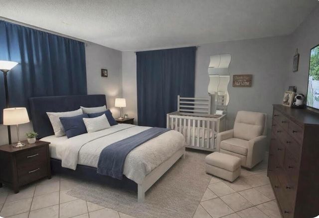 823 Lynnwood Drive, Lake Worth Beach, FL 33461