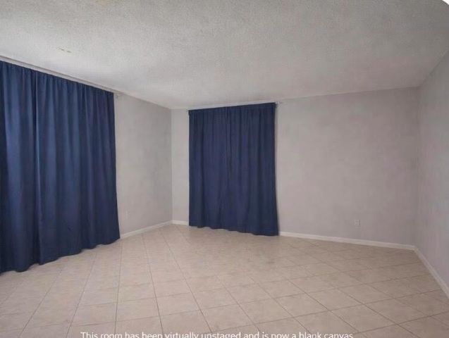 823 Lynnwood Drive, Lake Worth Beach, FL 33461