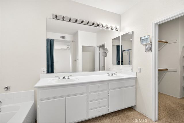 32389 Pensador Street, Temecula, CA 92592