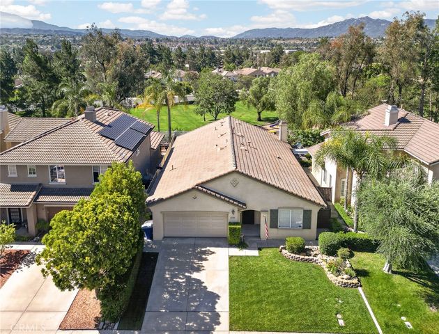32389 Pensador Street, Temecula, CA 92592