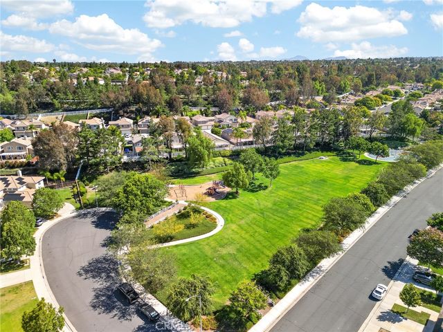 32389 Pensador Street, Temecula, CA 92592