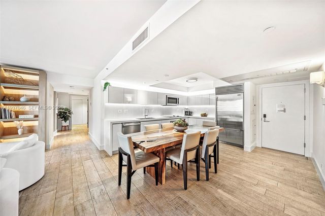 102 24th St 1207, Miami Beach, FL 33139